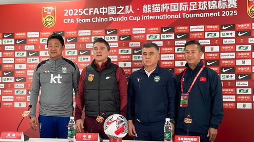 HLV Đinh Hồng Vinh: ‘U22 Việt Nam chạy nước rút cho SEA Games 33’