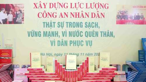 Ra mắt cuốn sách của cố Tổng Bí thư Nguyễn Phú Trọng về xây dựng lực lượng Công an nhân dân