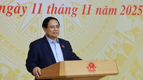 Thủ tướng chủ trì Phiên họp lần thứ 3 về chính sách nhà ở và thị trường bất động sản