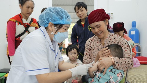 Hướng tới Đại hội XIV của Đảng: Xây dựng một nước Việt Nam khỏe mạnh