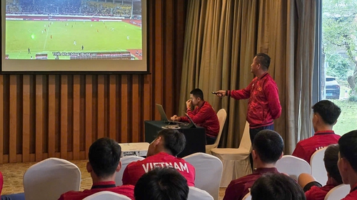 U22 Việt Nam lên đấu pháp cho trận gặp Uzbekistan