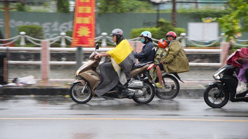 Cảnh báo mưa lớn kéo dài từ Hà Tĩnh đến Khánh Hoà 