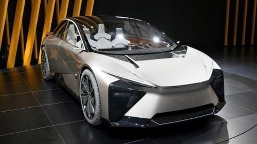 Doanh nghiệp ô tô bước vào cuộc cạnh tranh khốc liệt