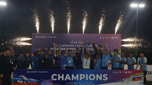 Kết thúc VSC-S5 miền Trung: Trường Hưng Thế Gia lần thứ 2 vô địch