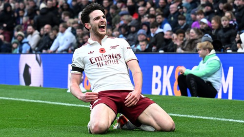 Declan Rice đang là tiền vệ toàn năng nhất Ngoại hạng Anh