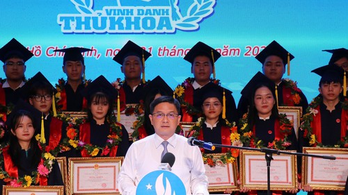 TP HCM vinh danh 88 thủ khoa tuyển sinh, thủ khoa tốt nghiệp năm 2025