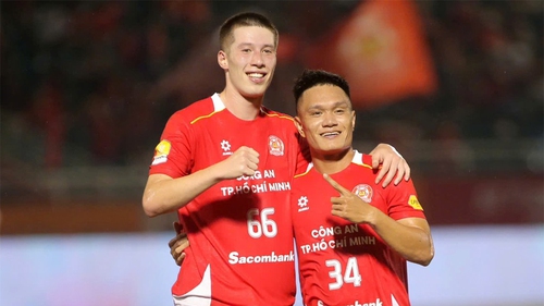Chân sút Việt kiều cao 1m90 ghi bàn liên tục từ V-League đến Cúp quốc gia, là tương lai hàng công ĐT Việt Nam