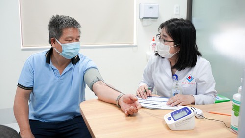 Các triệu chứng và cách giảm nguy cơ của cúm mùa