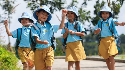 Quỹ Hiểu về trái tim bảo trợ cho 37 học sinh trường Tiểu học Đắk Nông