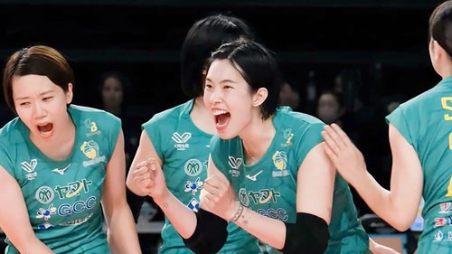 Thanh Thúy giúp đội nhà có chiến thắng nghẹt thở tại Nhật Bản sau khi ghi tới 20 điểm