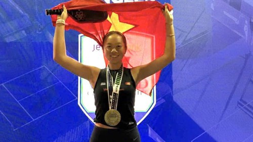 Tay vợt nữ 17 tuổi Việt Nam đăng quang ở giải pickleball danh giá trên đất Mỹ 