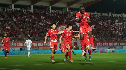 SLNA và Hải Phòng giành trọn 3 điểm ở vòng 11 V-League