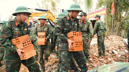 Thần tốc xây dựng, sửa chữa nhà ở cho người dân bị thiệt hại do mưa lũ