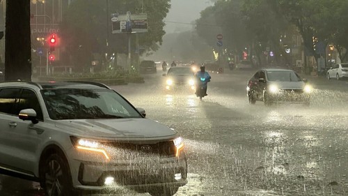 Dự báo thời tiết ngày 11/12: Nhiều khu vực mưa to, cảnh báo mưa đá, sạt lở đất