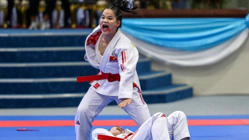 Câu chuyện SEA Games 2025: Khi sàn đấu trở thành sân khấu hoá trang