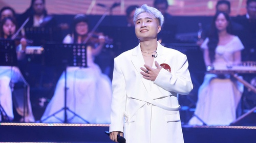 Cường DuyC giành giải Á quân Tiếng hát Hà Nội dòng nhạc nhẹ