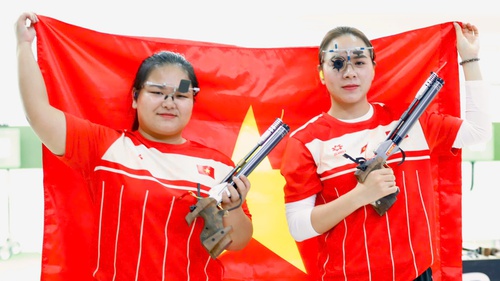 Xạ thủ Trịnh Thu Vinh giành liên tiếp 2 HCV, phá kỷ lục SEA Games trong buổi sáng