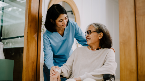 Khi “hay quên” không còn là chuyện bình thường của người cao tuổi