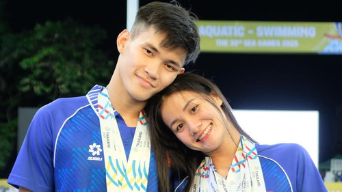 Cặp VĐV hot nhất SEA Games 2025 của Việt Nam cùng nhau khoe bộ huy chương khủng