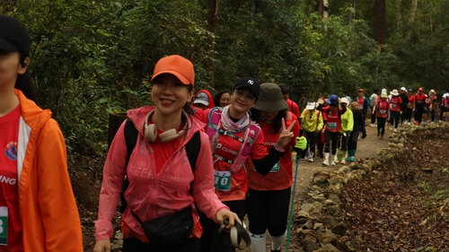 Chinh phục đỉnh Pu Tó Cọ: Hành trình chạm tay vào "đôi mắt" của lịch sử Điện Biên