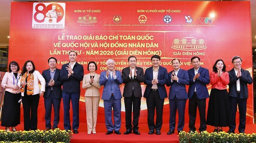 Chủ tịch Quốc hội Trần Thanh Mẫn dự tổng duyệt Lễ trao Giải Diên Hồng lần thứ tư