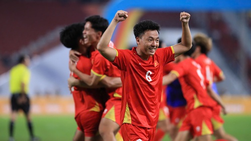 Thái Sơn vào sân là bước ngoặt giúp U22 Việt Nam đánh bại Thái Lan