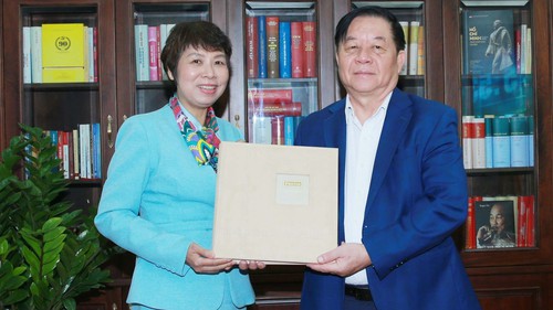 TTXVN chúc mừng Đại tướng Nguyễn Trọng Nghĩa, Chủ nhiệm Tổng cục Chính trị QĐND Việt Nam