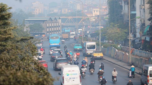 Hà Nội cấp bách kiểm soát ô nhiễm môi trường không khí