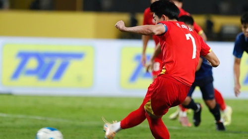 'Người hùng' U22 Việt Nam và cuộc đua ở giải thưởng Quả bóng vàng Việt Nam 2025