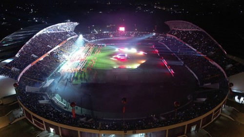 Cận cảnh SVĐ hơn 500 tỷ đồng lớn nhất miền núi phía Bắc vừa khánh thành