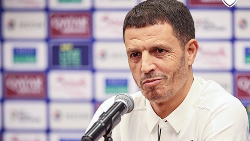 Ông Kim Sang Sik và tuyển trẻ Việt Nam đối đầu HLV vừa đoạt vé dự World Cup ngay trận ra quân giải châu Á