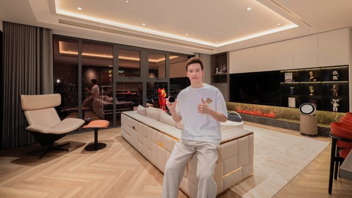 Cận cảnh nhà mới 'sang, xịn, mịn' của Hoàng Đức 