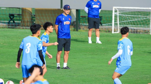 Từ Park Hang Seo đến Kim Sang Sik: Sự tiếp nối hoàn hảo