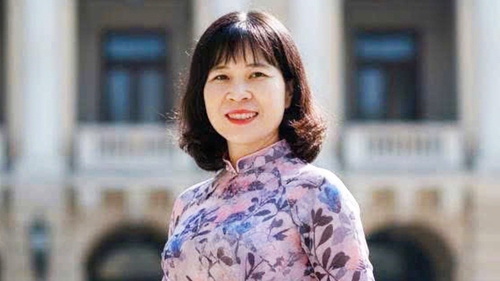 Nhà văn Nguyễn Thu Hằng: "Tôi vẫn thích viết cho thiếu nhi nhất"