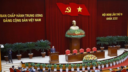 Ngày làm việc thứ hai và bế mạc Hội nghị Trung ương 15 khóa XIII