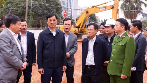 Bí thư Thành uỷ Hà Nội kiểm tra công tác giải phóng mặt bằng một số dự án trọng điểm