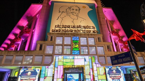 Khai mạc không gian triển lãm “Hà Nội rạng rỡ - Ánh sáng & Di sản”