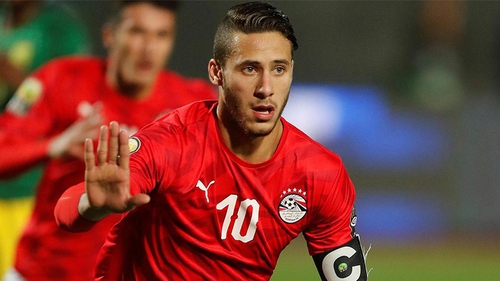 Tuyển thủ Ai Cập từng chơi bóng ở Ngoại hạng Anh lãnh án tù một năm vì nhờ thi hộ