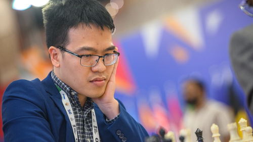 Tin nóng thể thao tối 31/12: Lê Quang Liêm thắng Vua cờ Gukesh D ở giải thế giới; Hà Nội FC chia tay thủ môn