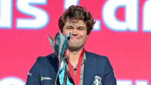 'Vua cờ' Magnus Carlsen vô địch cờ chớp thế giới 2025, thiết lập kỉ lục vĩ đại nhất lịch sử cờ vua