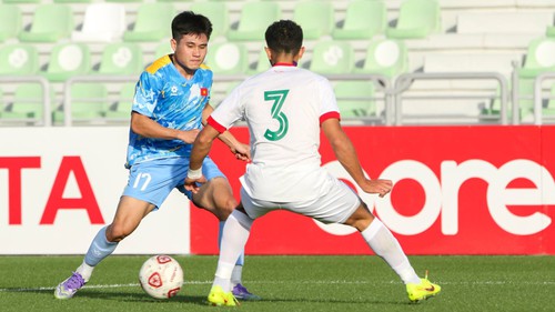 Tin nóng bóng đá Việt hôm nay 1/1: U23 Việt Nam tập buổi cuối trước khi sang Saudi Arabia; Tuyết Dung ghi bàn cho Phong Phú Hà Nam