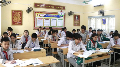 Kỳ thi vào lớp 10 ở Hà Nội: Các trường học chủ động hỗ trợ học sinh ôn tập