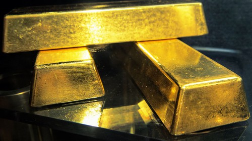 Giá vàng tuần qua trụ vững trên mốc 4.200 USD/ounce