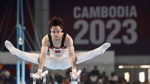 Tuyển thủ Đinh Phương Thành: Từ cậu bé ốm yếu tới huyền thoại TDDC Việt Nam