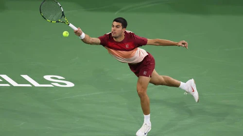 Alcaraz, Medvedev bị loại sốc ở bán kết Indian Wells 2025