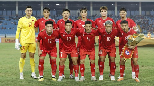 ĐT Việt Nam từng chật vật mới thắng được Campuchia nhờ công Quang Hải 
