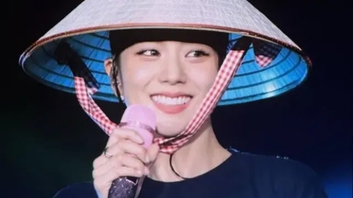 Jisoo Blackpink sắp đến Hà Nội, biểu diễn 6 ca khúc