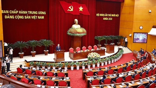 Thông cáo báo chí về ngày làm việc thứ ba và phiên bế mạc Hội nghị Trung ương 11 khoá XIII
