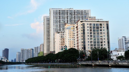 Hạn chế nguồn cung nhà ở tại TP HCM