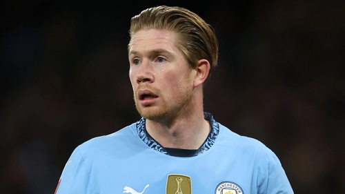 De Bruyne sẽ là đồng đội của Messi hay Ronaldo?